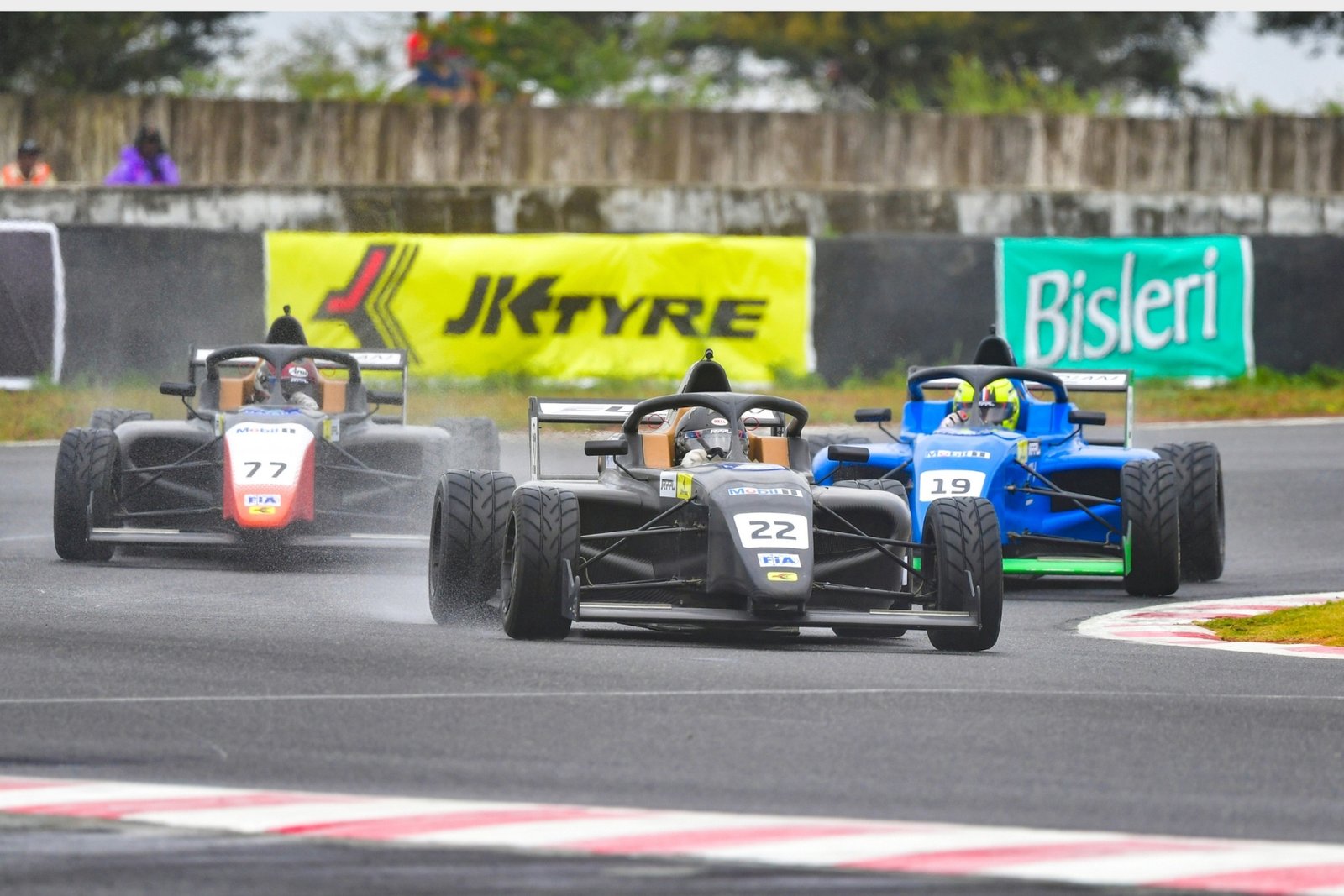 Race Image 1