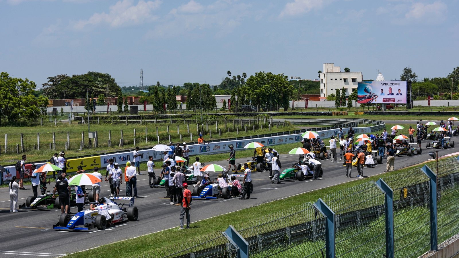 Race Image 3