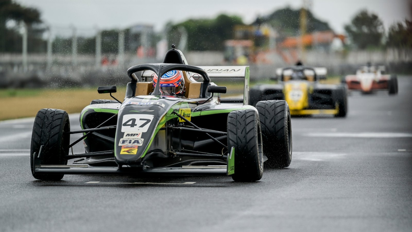 Race Image 3