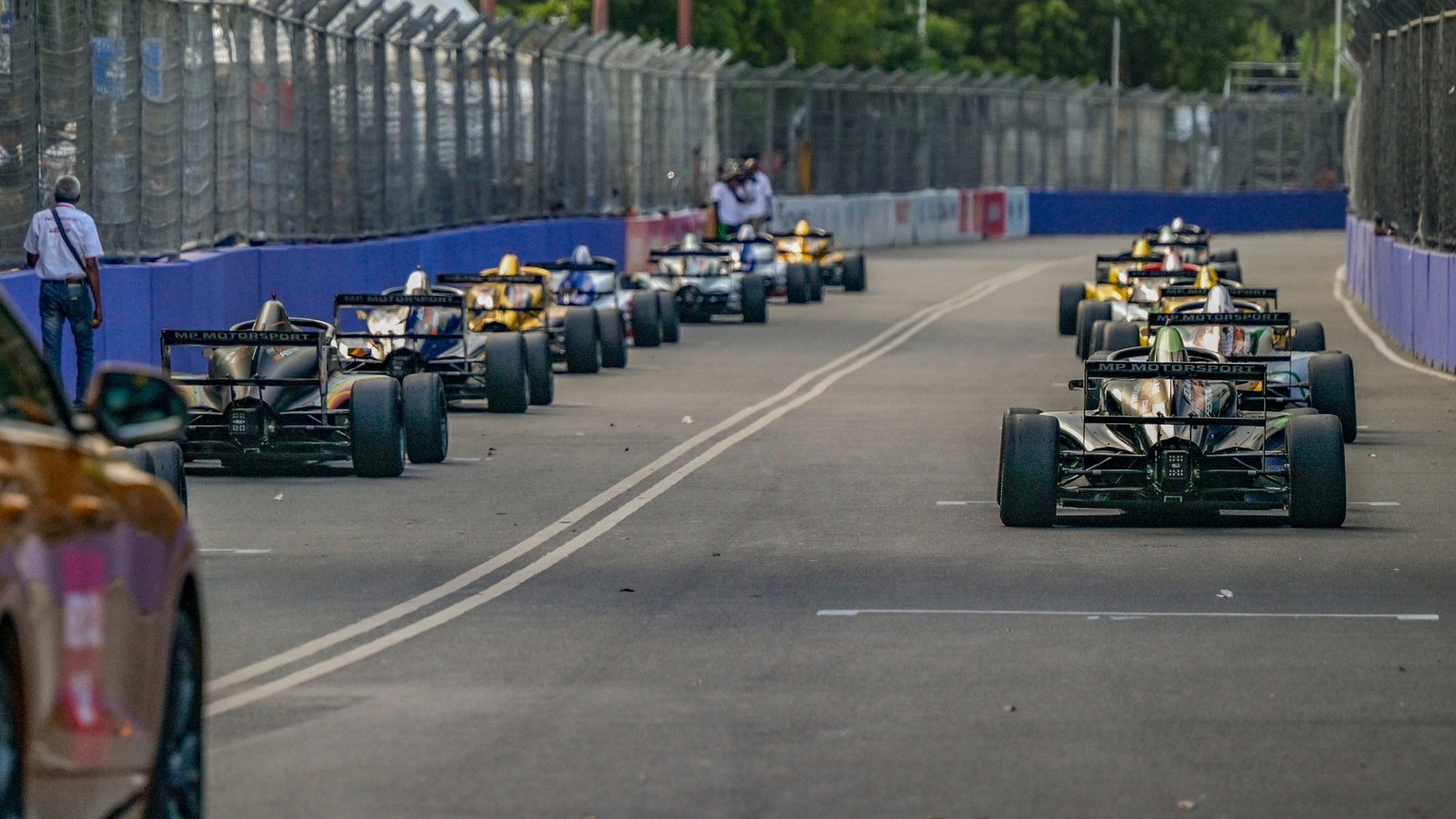 Race Image 3