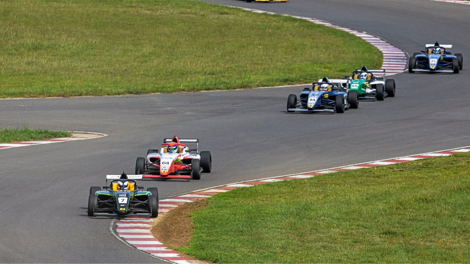 Race Image 3